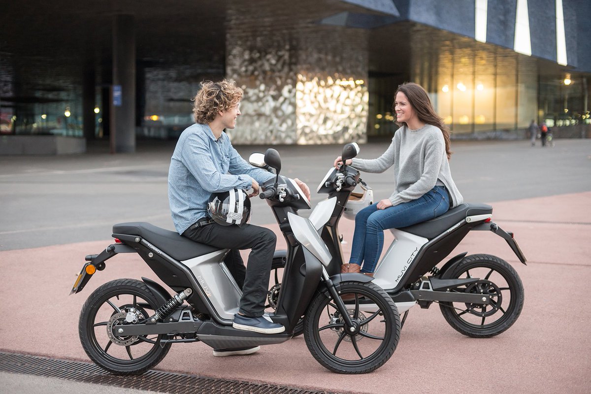 torrot_official's tweet photo. Menos tiempo en llegar a tu destino
0 emisiones y respeto por el medio ambiente 
¿Qué más ventajas sabrías decirnos de la #MUVI?🛵⚡️

Less time to reach your destination
NO emissions and respect for the environment 
Do you know any more advantages of our #MUVI?🛵⚡️ https://t.co/Oqap3DVBRi