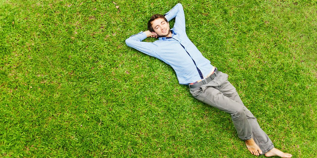 Love sleep, but also love coffee? Well we have a little something for you. 

Why not try curbing your caffeine consumption? Cutting out coffee at 2pm could be the answer to a blissful slumber; bddy.me/2HOLC7v