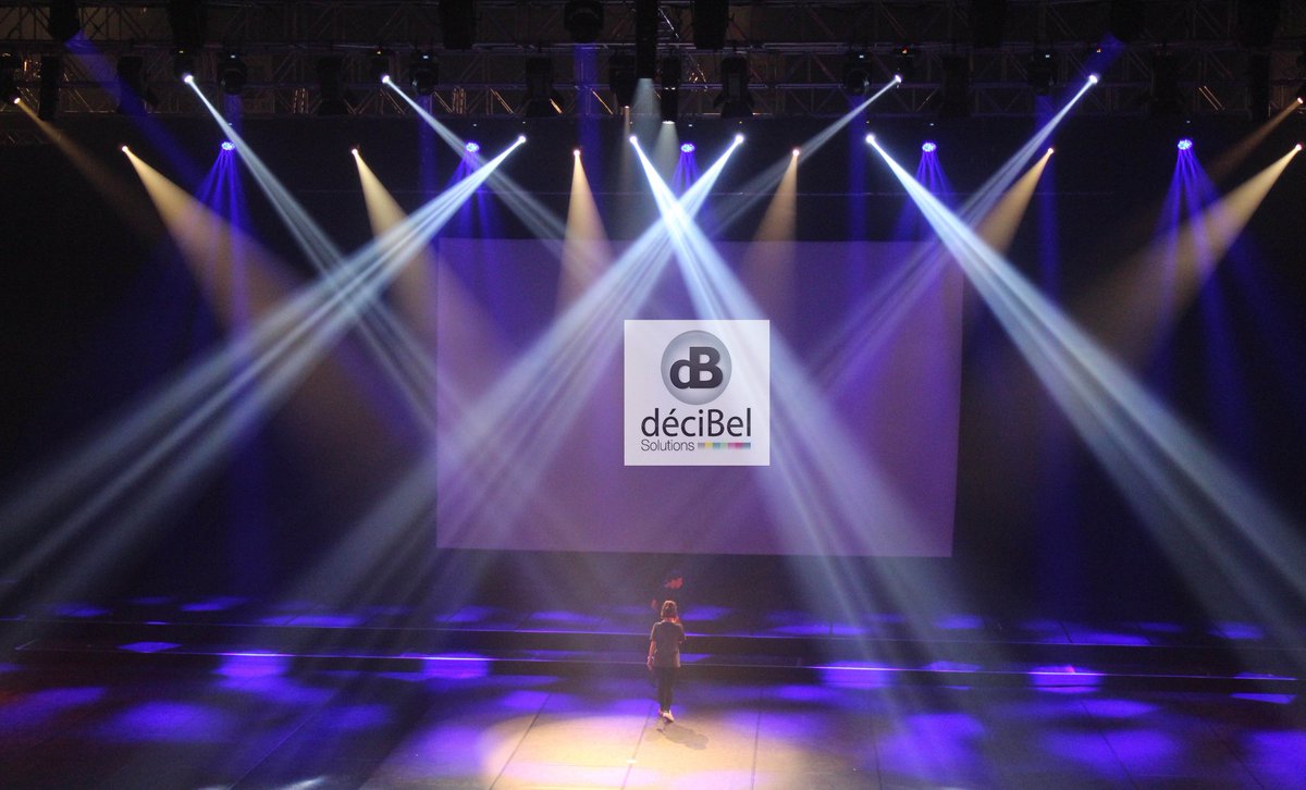 Decibel_lehavre's tweet photo. Retour en image sur une prestation du 9 juin dernier aux Carré des Docks - Le Havre Normandie & Docks Océane 💃🕺
#decibelsolutions #sonorisation #eclairage #video #evenementiel #docksoceane #lehavre #k10 https://t.co/14HX6s3jfz