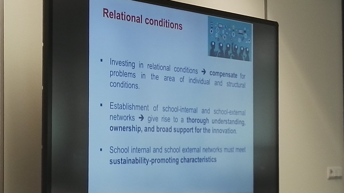 EllenRusman's tweet image. Factoren die duurzaamheid/sustainability van onderwijsvernieuwing/innovaties  bevorderen en die ondersteund worden door relaties tussen stakeholders vanuit zowel theorie als praktijk #ORD2018 #seamlesslearning #networkedlearning #learningnetwork