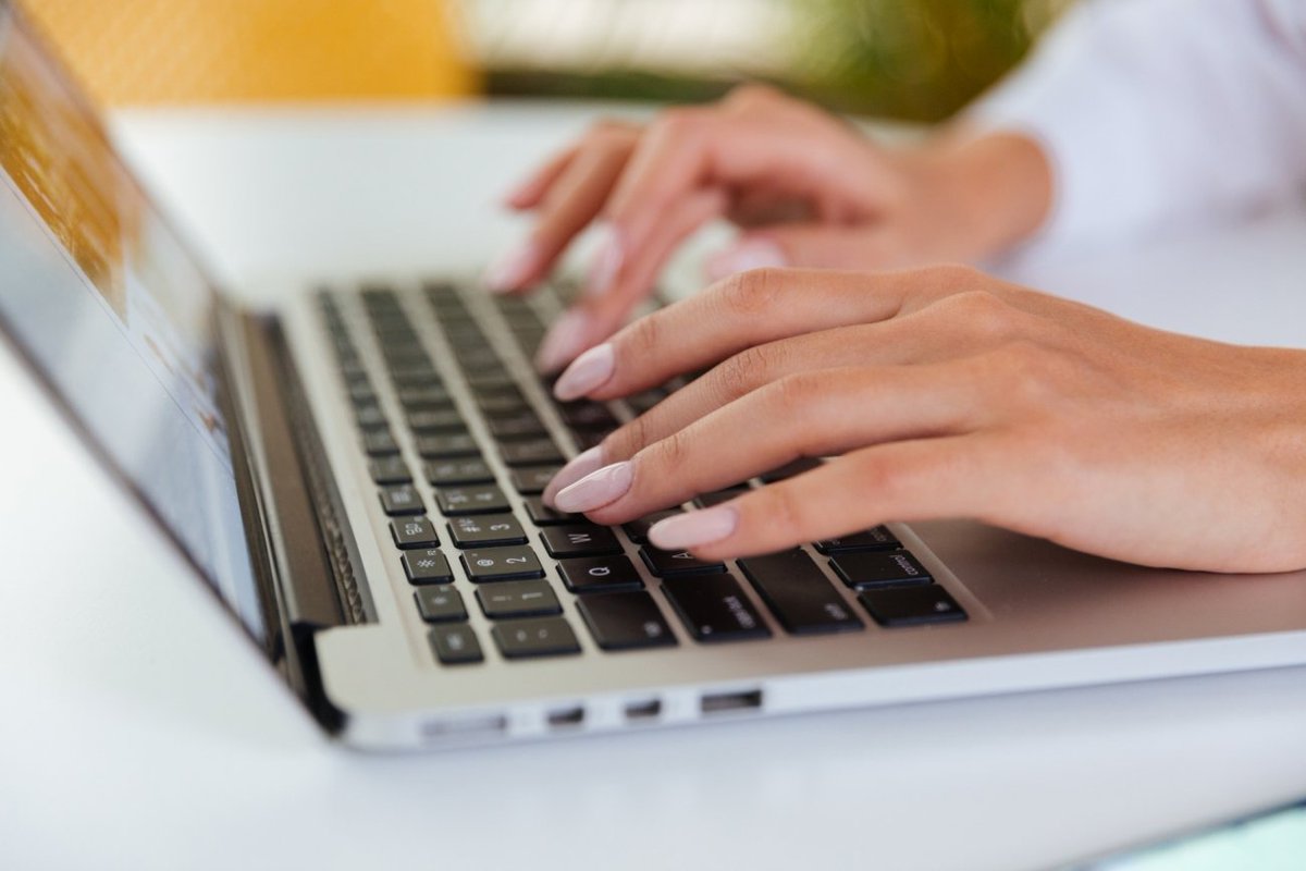 PixelBusiness's tweet photo. 8 Mistakes Small Businesses Make When Building an Online Presence #pixelbusinesscentres #SmallBusiness https://t.co/hTrDPNNHJH https://t.co/zOLFd7Ywzk