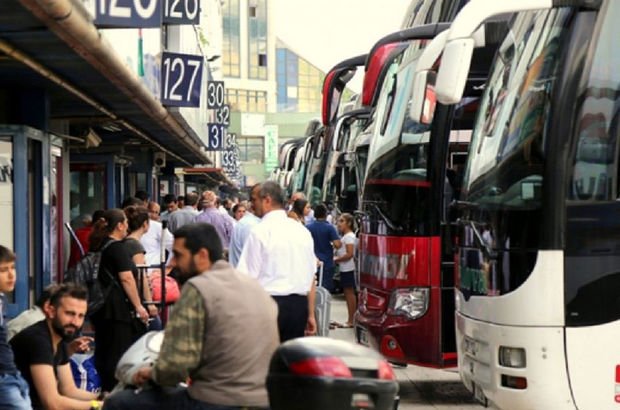 akittv's tweet photo. Bayram sonrası dönecekler dikkat! #BirolÖzcan #TOFED https://t.co/ebjAXDJEgQ https://t.co/EXA51toMr1