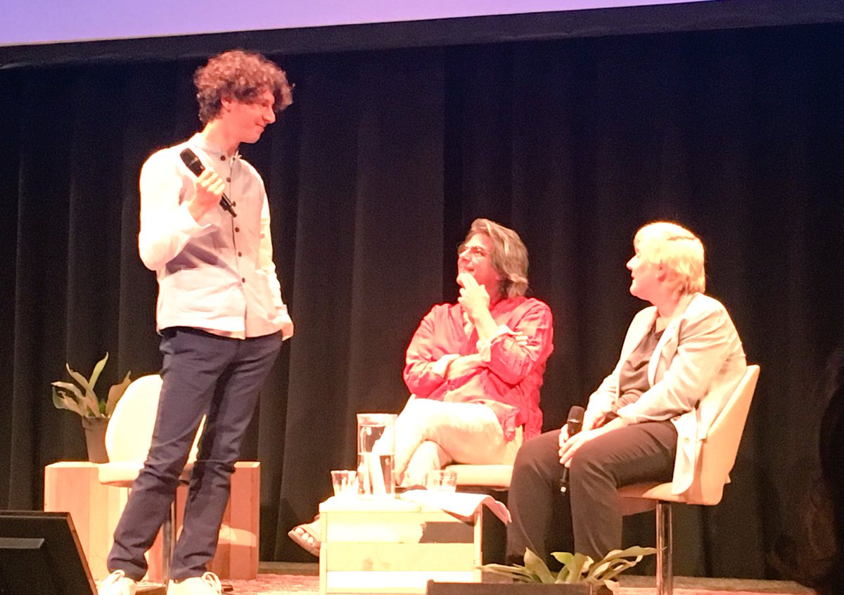 AsheValdes's tweet photo. Reimagine a city w/2 design perspectives: mythology &amp; deep listing. The myth of Europe is desire to escape &amp; search for freedom. Listening uncovers values, creates dialogue &amp; facilitates collective imagining, which brings creation. #Inclusive inherent in both #bordersessions18 https://t.co/7kTZ1EoB7D