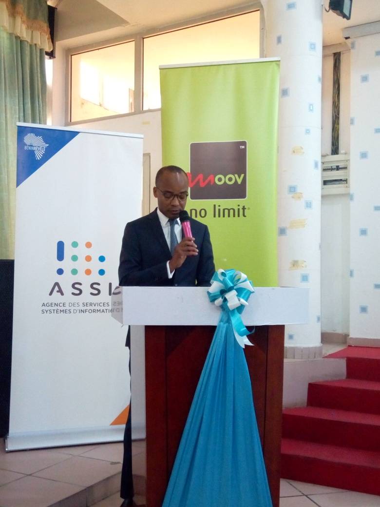 assibenin's tweet photo. Lancement officiel du salon international des incubateurs et des startups numérique de l'Afrique #SIISNA 2018 par l'Agence des Services et Systèmes d'information #ASSI https://t.co/hi5l1KAVGU