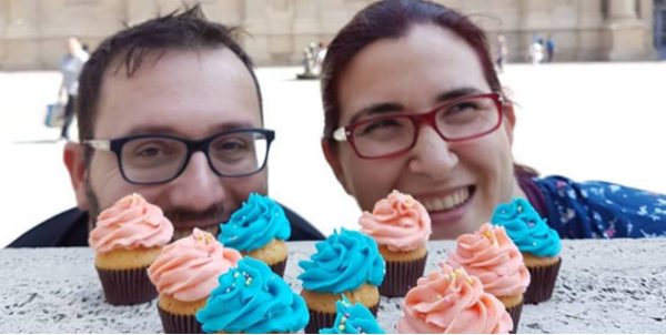 zaragoza_es's tweet photo. Hoy presentamos el resultado de la segunda edición del Laboratorio de innovación comercial #MIZLAB2 de @madeinzaragoza, en el que se ha reorientado la estrategia empresarial de @Toquedecanela_.
Pastelería Toque de canela, San Vicente de Paúl nº7, 19h > https://t.co/C4ebdxMP1f https://t.co/smH5YBXU43