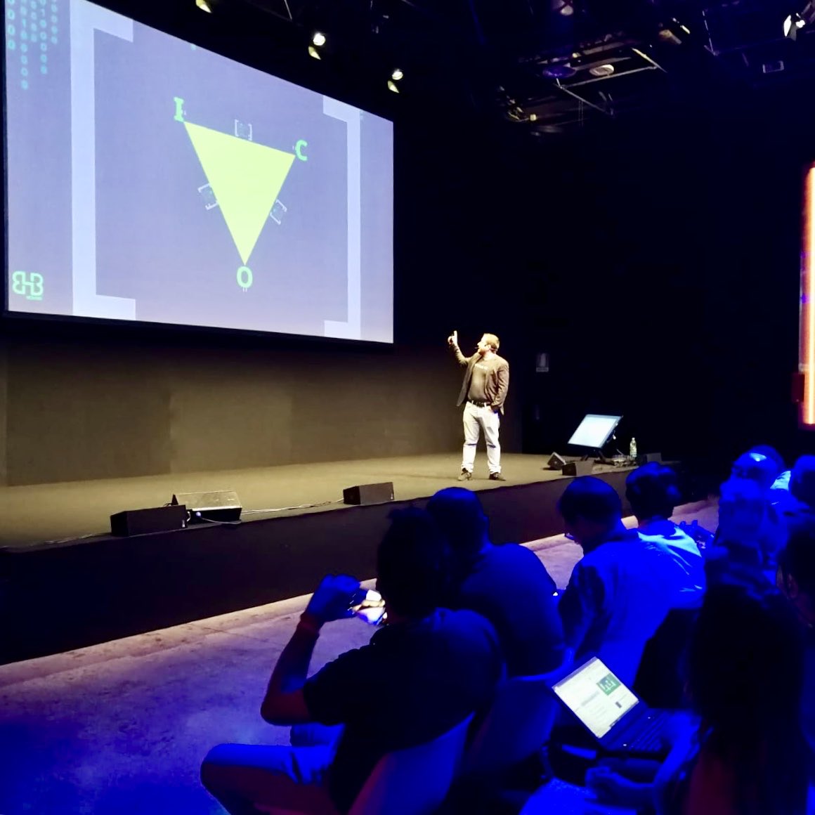 Codemotion tweet media