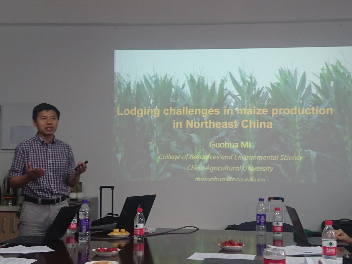 DrJonMurray's tweet photo. The Sino-UK project disseminating varied perspectives, skills and insights on crop lodging problems in the UK and China, with input from China Agricultural University @LancsUniLEC @ADASGroup @unibirmingham Including discussions with the Chinese Regional Director of Agriculture https://t.co/LsfuMFPhee