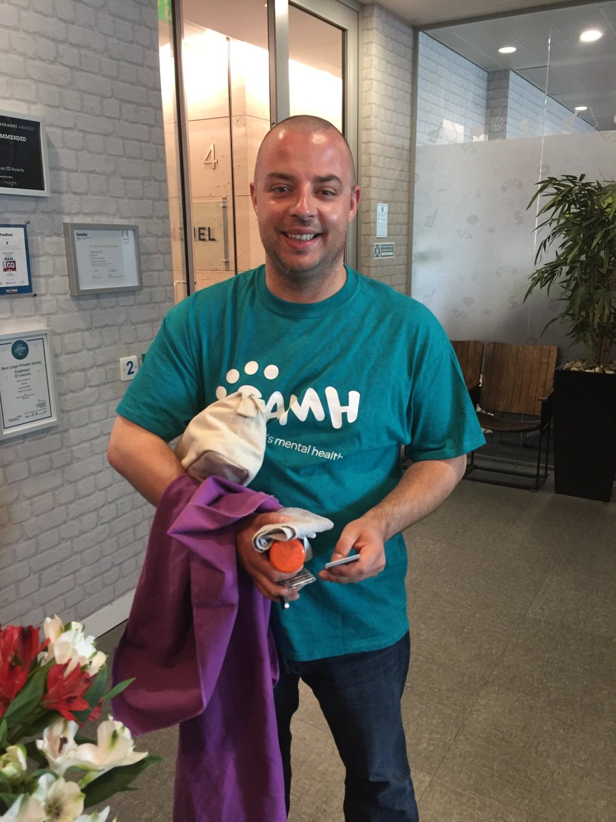 FanDuelCareers's tweet photo. One of our DevOps Team @maxwellmanders in our Edinburgh office today shaved his head and beard for charity. He raised a fantastic £1500 for @samhscotland 
Well done Max!
.
.
#fanduellife #givingback #samhscotland #mentalhealthawareness #charity #fundraising https://t.co/LdkP6BtwVk