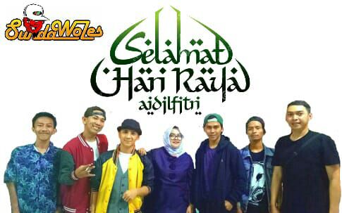 Kami Segenap Keluarga Besar Sunda Woles Band Mengucapkan Selamat Hari Raya Idul Fitri 1439 H.

Minal Aidzin Walfaidzin Mohon Maaf Lahir Batin..