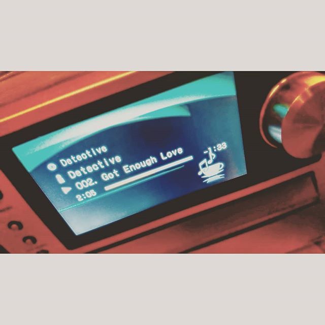 nekoashi_natsu's tweet photo. #夕飯支度中 #DETECTIVE #TonyKaye #JohnHyde #MichaelMonarch #BobbyPickett #MichaelDesBarres 
#70sROCK #music BGM https://t.co/EzuhNgWRww https://t.co/uCsnJNNke5
