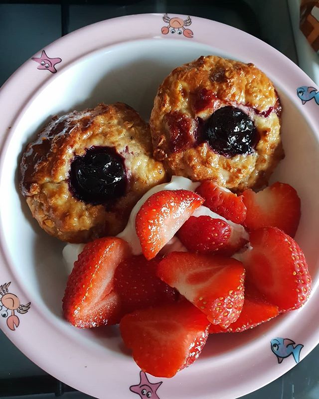 ChipsSW's tweet photo. CHERRY BAKEWELL BAKED OATS THO! ππ
.
.
#WWfLex #WW #wwuk #wwukchat #wwuksupport #wwukfamily #wwuksmartpoints #wwukchat #Weightwatchers #weightwatchersuk #weightloss #WeightlossJourney #Healthy #HealthyEating #LotsaHashTags https://t.co/ZRDdwgYc3y https://t.co/w6cjJjTsCI