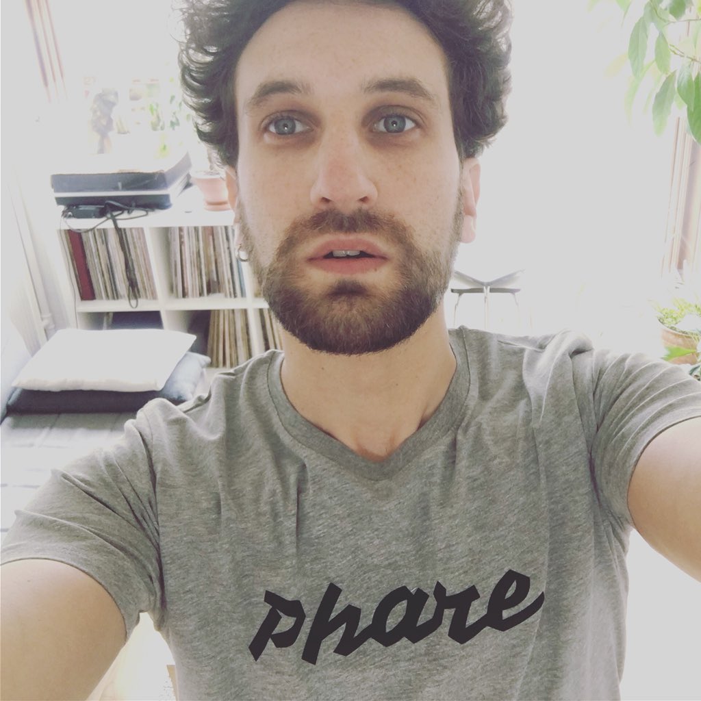JonMalkinvitch's tweet photo. #selfbranding #whosphare #smooth #savage #sensitive #retrosulfurism @WhosPhare https://t.co/DDkEYcJfgU