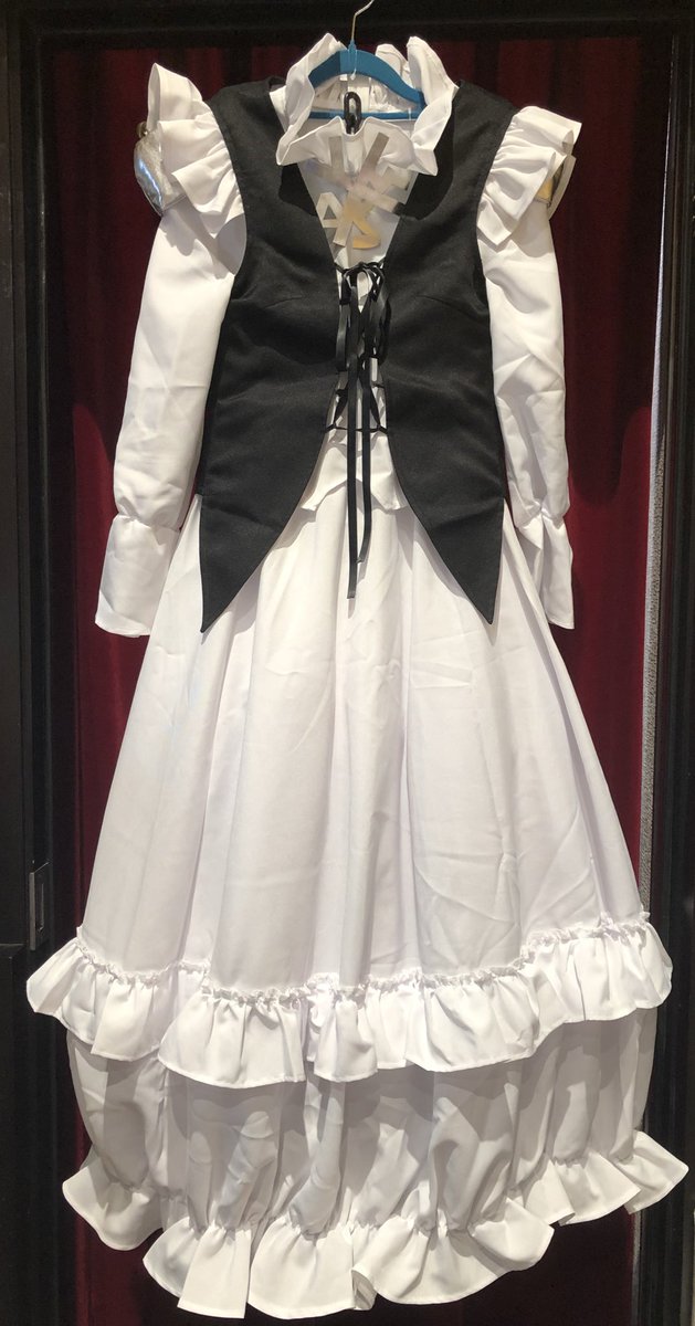 K Books コスプレ館 シャーマンキング より アイアンメイデンジャンヌ 私服 衣装が入荷しました 入荷のとっても珍しい 衣装です 今なら店頭に葉くんの衣装もありますよ シャーマンキング コスプレ Kbooks