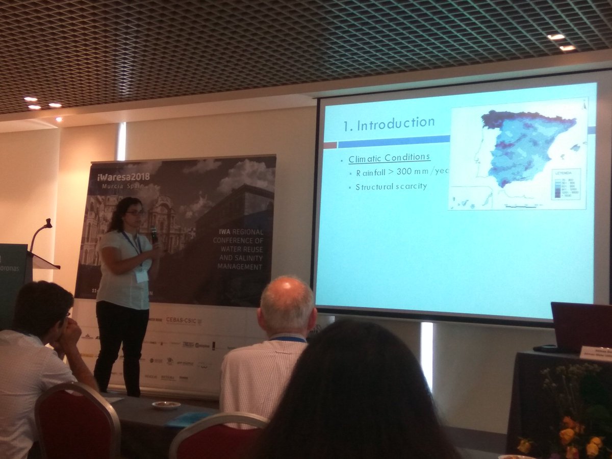 YWP_Spain's tweet photo. Starting the presentation of @Acuatic85 at #iwaresa2018 about diversification of water resources in the context of climate change in south-east of Spain. https://t.co/rvZxekBMsM
