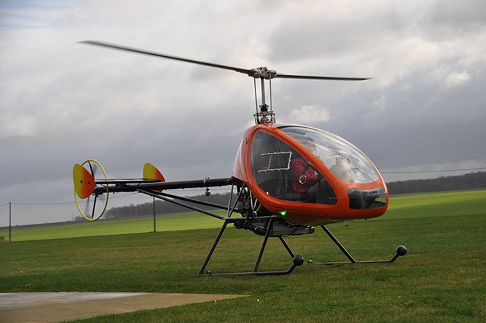DynaliCompany's tweet photo. This weekend, meet the H3 at the Zoute AirTrophy on the beach at Knokke-Heist! https://t.co/bNKaoDUzRD https://t.co/8zKaZZFOVZ