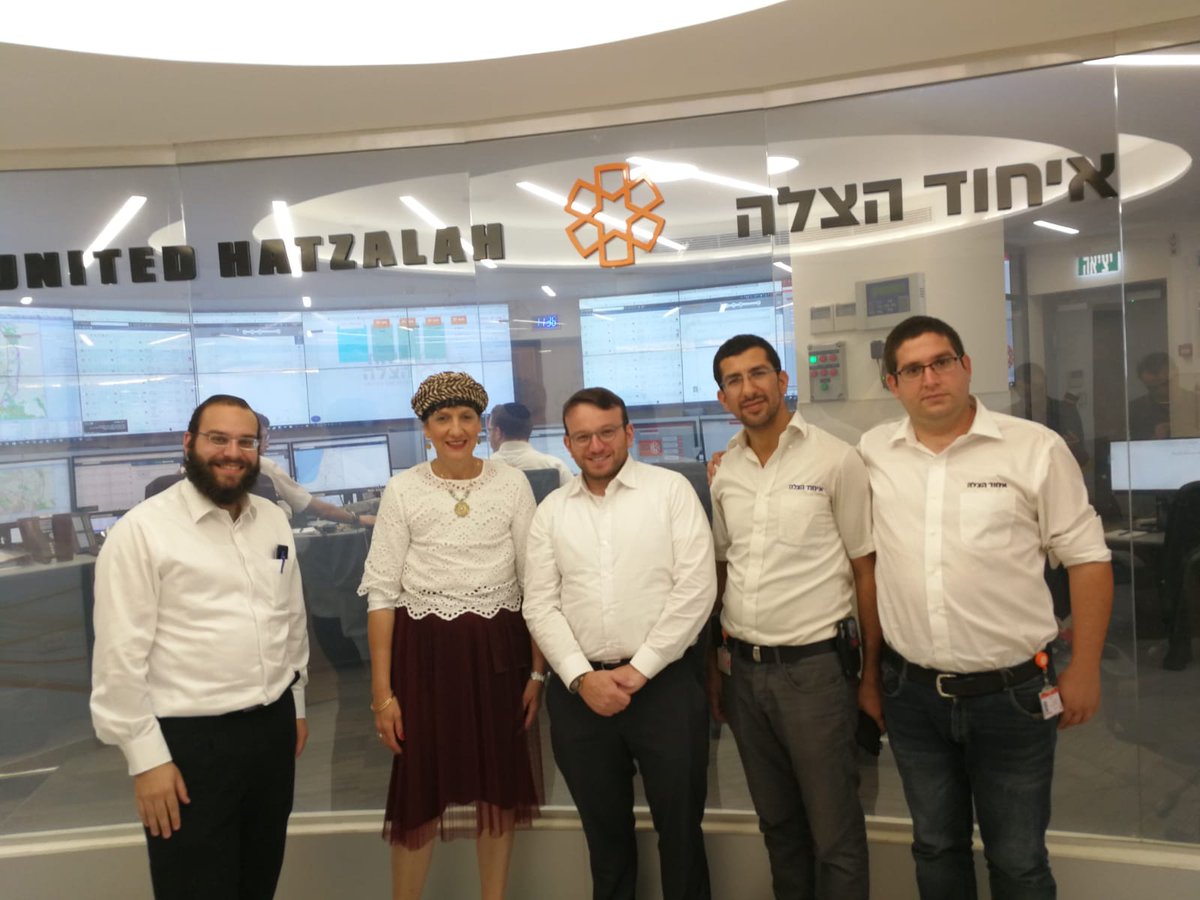 Shuli_MR's tweet photo. "כל המציל נפש אחת מישראל כאילו הציל עולם מלא" זה המוטו שמוביל את איחוד הצלה , שם פגשתי מסירות להצלת חיי אדם עם  יכולות מקצועיות  וטכנולוגיות המתפתחות ומתקדמות כל הזמן ומחברות בהתנדבות אזרחים מכל חלקי החברה הישראלית. https://t.co/yvFHSmOBNj