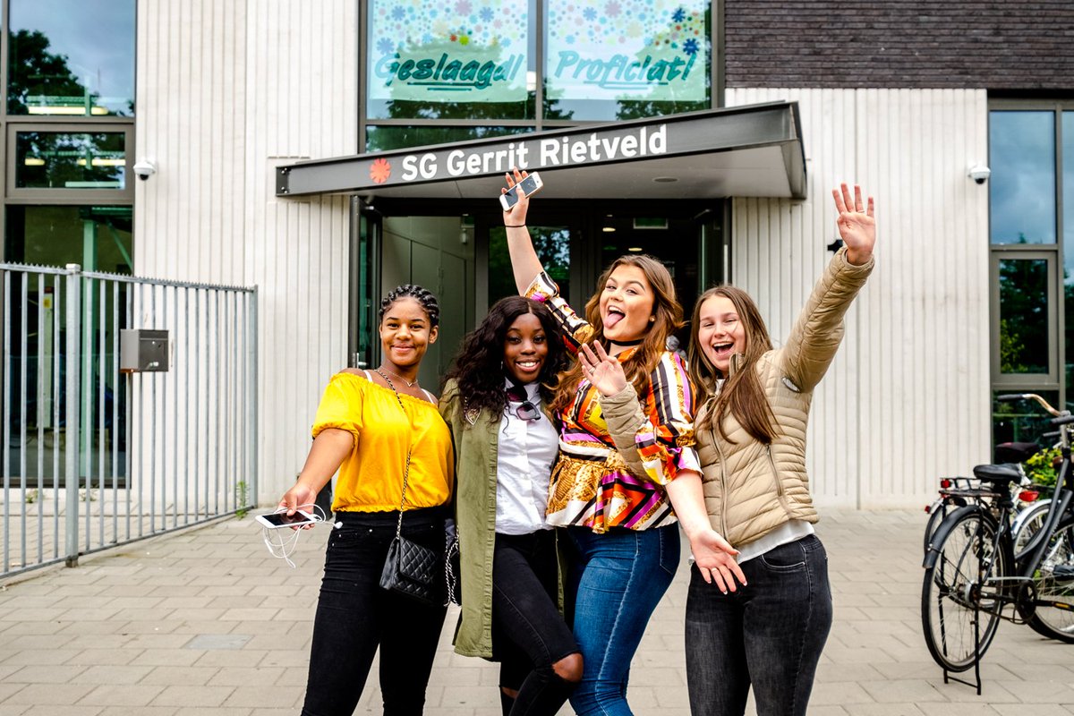 psgpurmerend's tweet photo. Geslaagd! https://t.co/u9yaUtS5sJ https://t.co/VQquFe7hwV