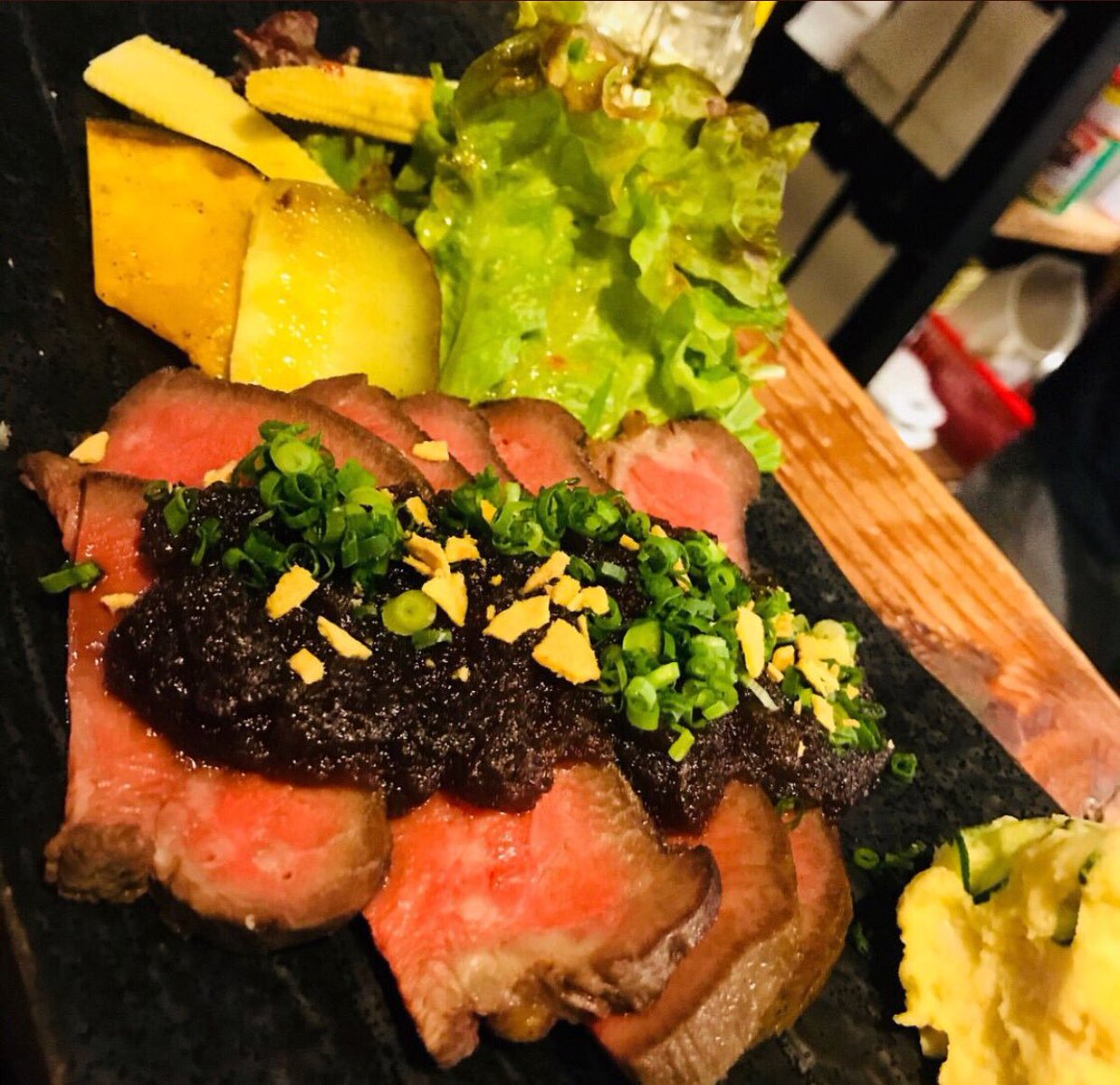 🌟6月限定企画🌟

今日も外食してます!!
感想は…
めちゃくちゃ美味しい😊😊😊😊😊

6月限定企画を師匠がやるそうです(๑˃̵ᴗ˂̵)و ﾖｼ!
『月収100万を限定1人の人に稼がせてあげる』
というものです🤗

限定1名のみで完全無料で電話審査はあるそうです。
条件はやる気のみだそうです。