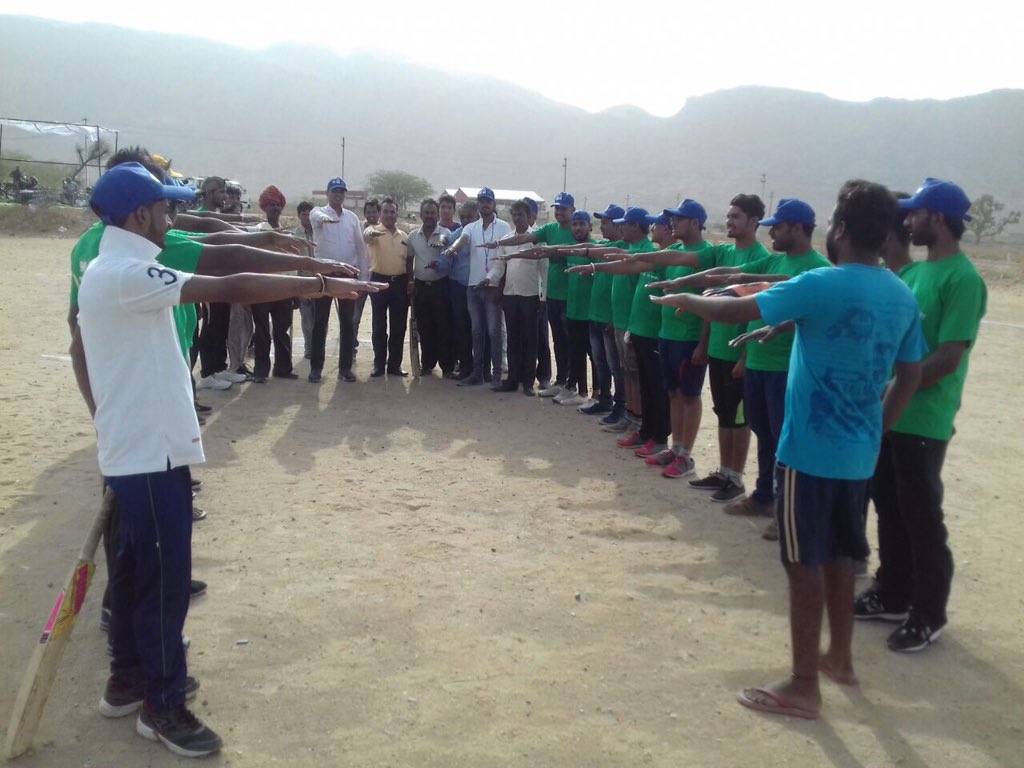 PerennialPeace's tweet photo. Youth in @swachhajmer are being mobilised through  sports to be part of "Swachh Ajmer, Swastha Ajmer" campaign and to play active role in @SwachhBharatGov by @PRIA_India https://t.co/l5BxSebec2