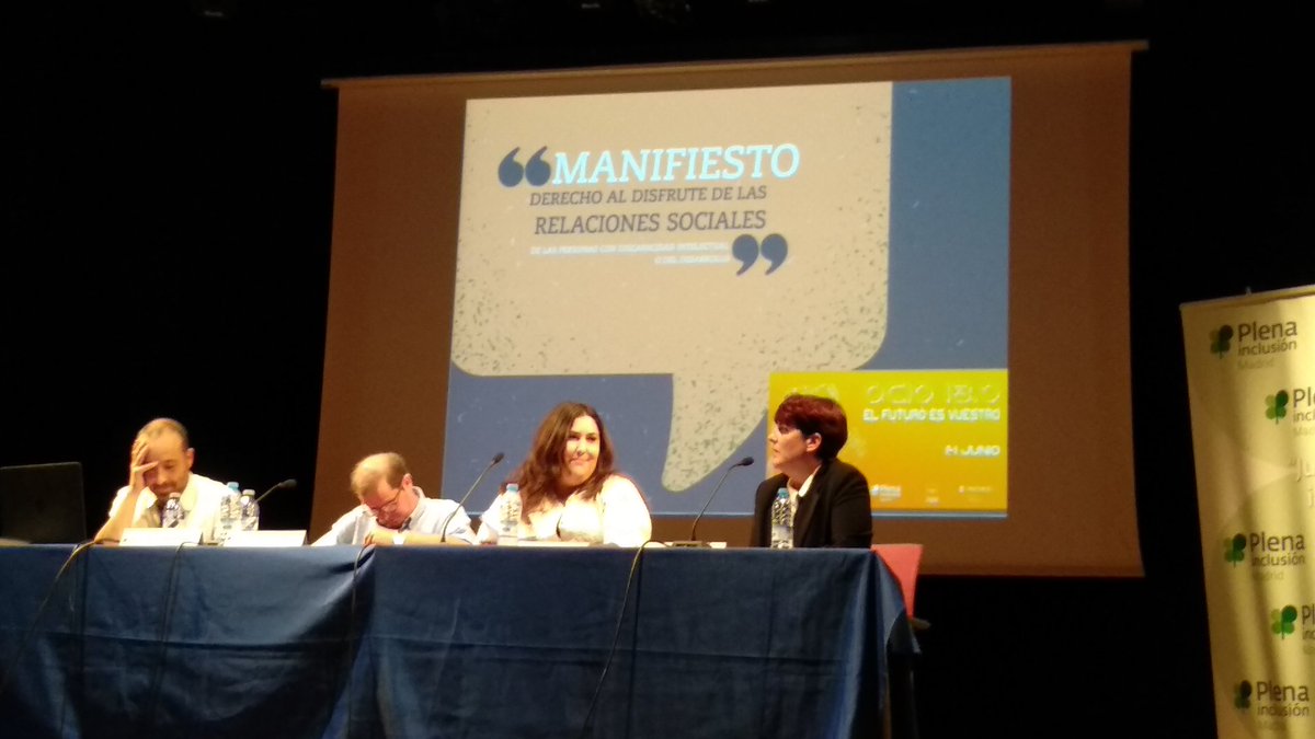 juanpafdez's tweet photo. Ahora, en las III JORNADAS DE OCIO de @PlenaMadrid , se procede a la lectura del manifiesto "Derecho a las relaciones sociales".
La participación de las personas con discapacidad es motor del grupo de #autogestores
#Dicapacidad
#Adisli https://t.co/TT6ibALhcb