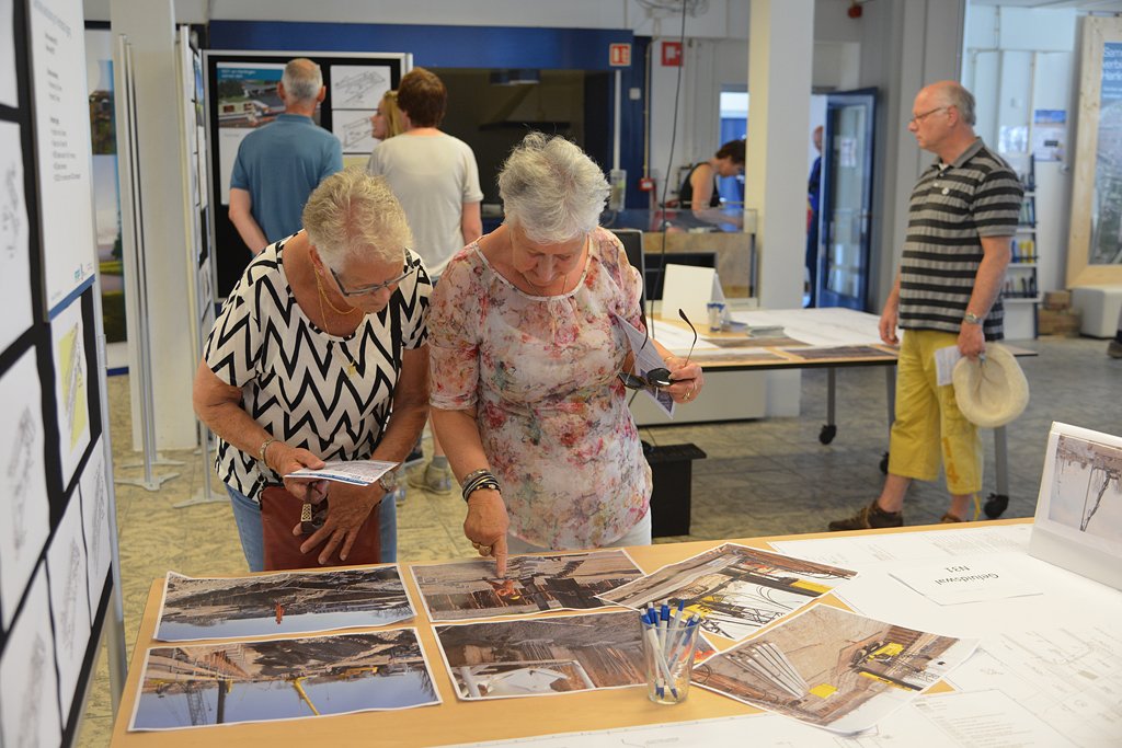 Let op! Morgen sluit het infocentrum van de N31 en zijn we niet meer bereikbaar op Facebook en Twitter. De foto's geven een terugblik van de vele belangstellenden. Wat hebben we ervan genoten! Lees hier verder: tinyurl.com/y8e25r8j