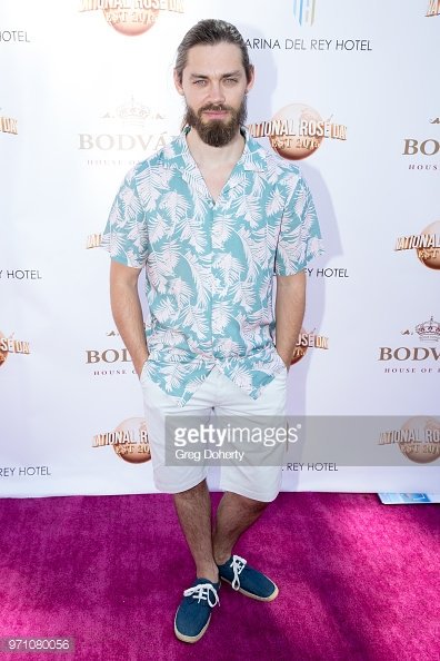 TomPayneNews's tweet photo. Tom Payne at the National Rose Day party by Bodvar on June 9th. #TomPayne https://t.co/j3xSIpSZ7q