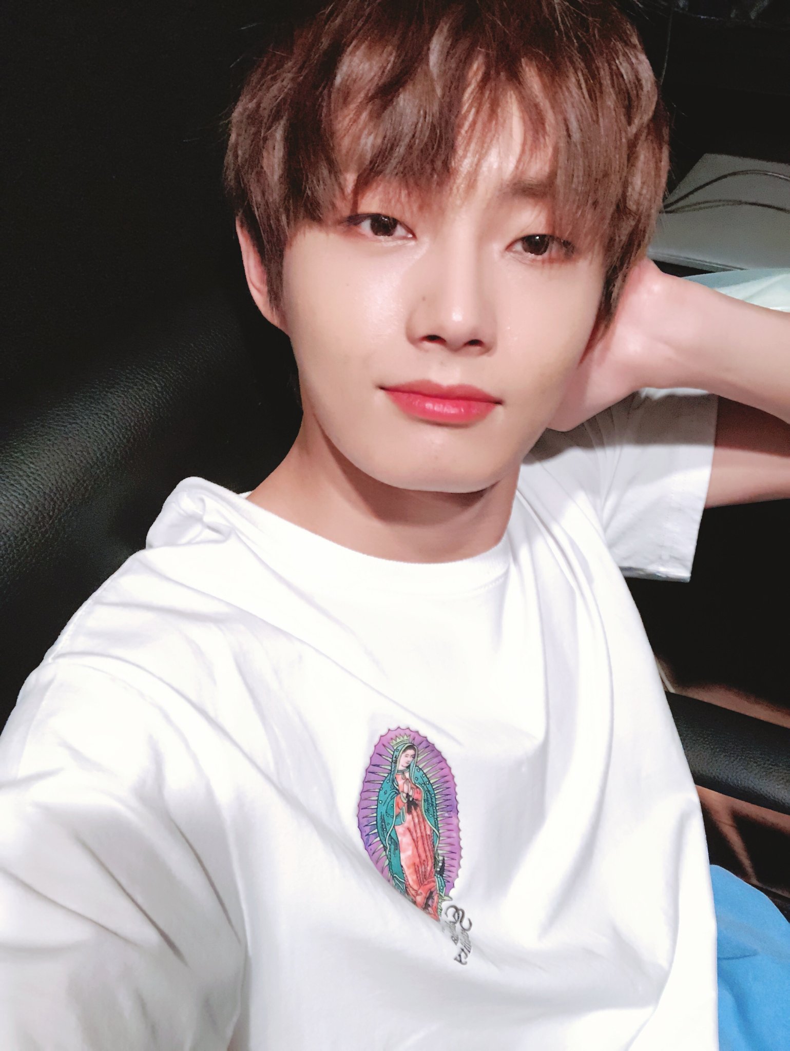 김용국(JINLONGGUO) on Twitter: "[#용국] 잠시후 오후 9시! 해요TV가 방송됩니다🍀 본!방!사!수