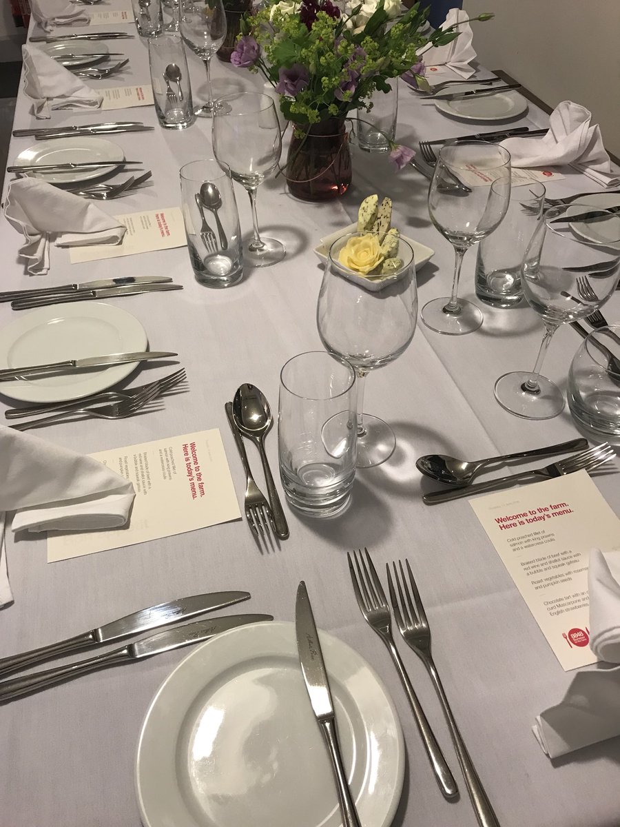 simonChef99's tweet image. Corporate lunch setting with @ArthurPrice1902 cutlery