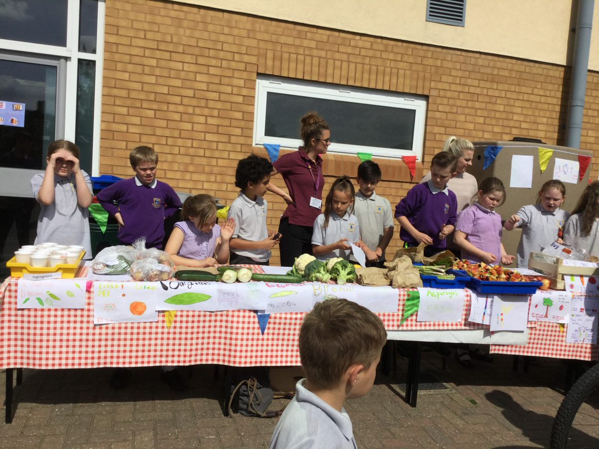 Country Trust tweet media