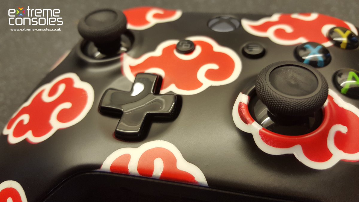 Custom Anime Xbox One Controllers - Anime Anime Xbox One Controller