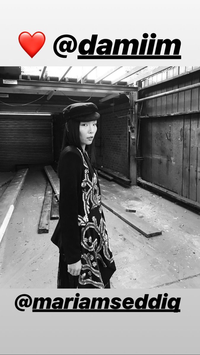 orbinaut_orb's tweet photo. Benji Hart shared in #InstagramStory a couple of #photos of @damiandmusic which he took in the #photoshoot of her earlier today.

#BenjiHart #DamiIm #임다미 #InstagramStories 2018-06-14 https://t.co/FETNXyxj3G