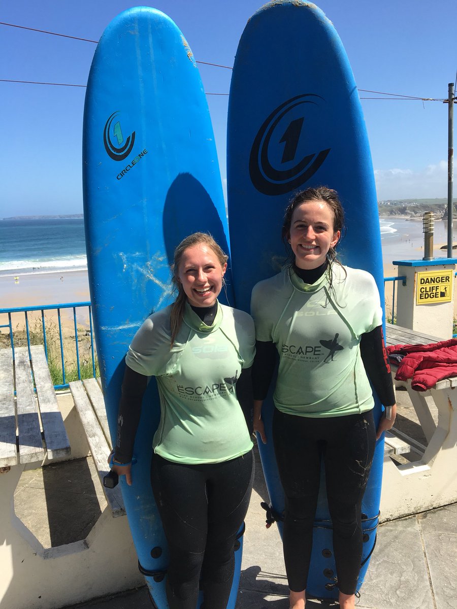 mikeyoungsurf's tweet photo. Surfs firing book your lesson s today and we got full sunshine ! #Escapesurfschool #outbacklessons #Newquay https://t.co/AVaao7uLu8
