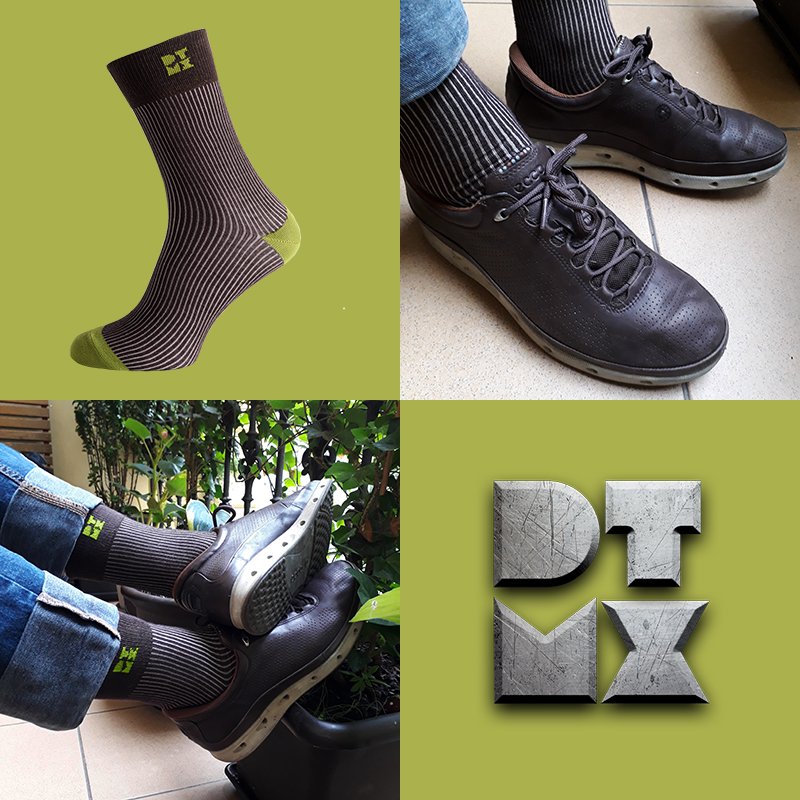dtmxurbansocks's tweet photo. Funky Town ribbed socks from @dtmxurbansocks #socks #sockswag #socksoutthursday #mysocks #funkysocks #ribbedsocks #silversocks #bamboosocks #coolsocks #ecco https://t.co/wmQVgQO4DN