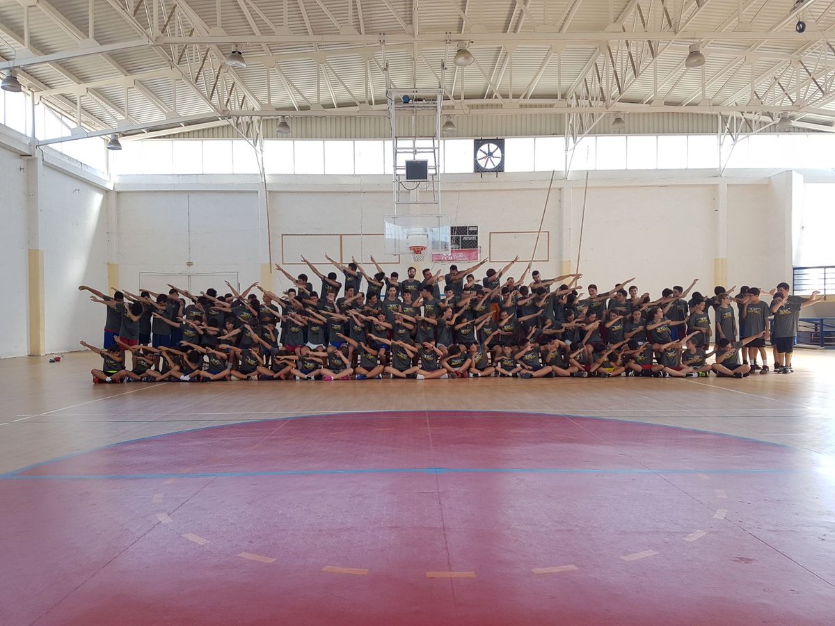 ucacb's tweet photo. 📣📣 Menos de 1 mes para el comienzo del #CampusTobarra2018

🏀 Disfruta del verano practicando BALONCESTO, trabajando VALORES con tus compañeros, en un ambiente insuperable!

🔔Últimas plazas disponibles!

📧 campustobarra2018@gmail.com https://t.co/0pEHjKNF0p