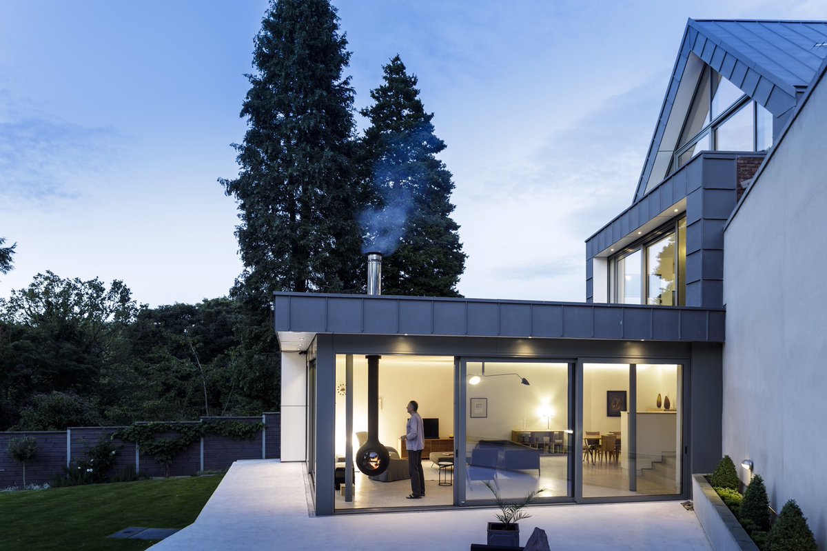 AltitudeAlu's tweet photo. One of our Cheshire projects, showcasing our Reynaers CP155 Lift and Slide Doors #bigsizes #superhomes #granddesigns https://t.co/nb7Tj9Vdyx