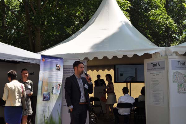 CORNET_Office's tweet photo. #Innotag2018 β this day was special! We'd like to thank all partners for contributing to a successful #PartneringEvent! @BMWi_Bund @AiF_ProjektGmbH @ZIM_BMWi @ira_sme @ZENITGmbH @BerlinPartner Check out our review on: https://t.co/vCBaXyiuyU! #CollectiveResearch #ResearchFunding https://t.co/LfXfWI6KjG