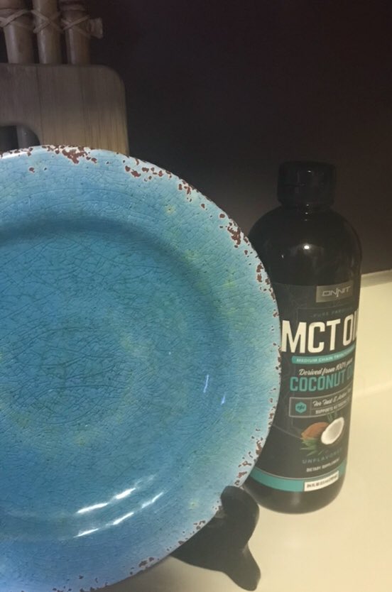 just_chantel_'s tweet image. I see you lurking 👀 @mydogSnots @bourney20 @Sandy11611 @nick_detroit @Dudgee #KetoStrong #MCToil #BulletCoffee