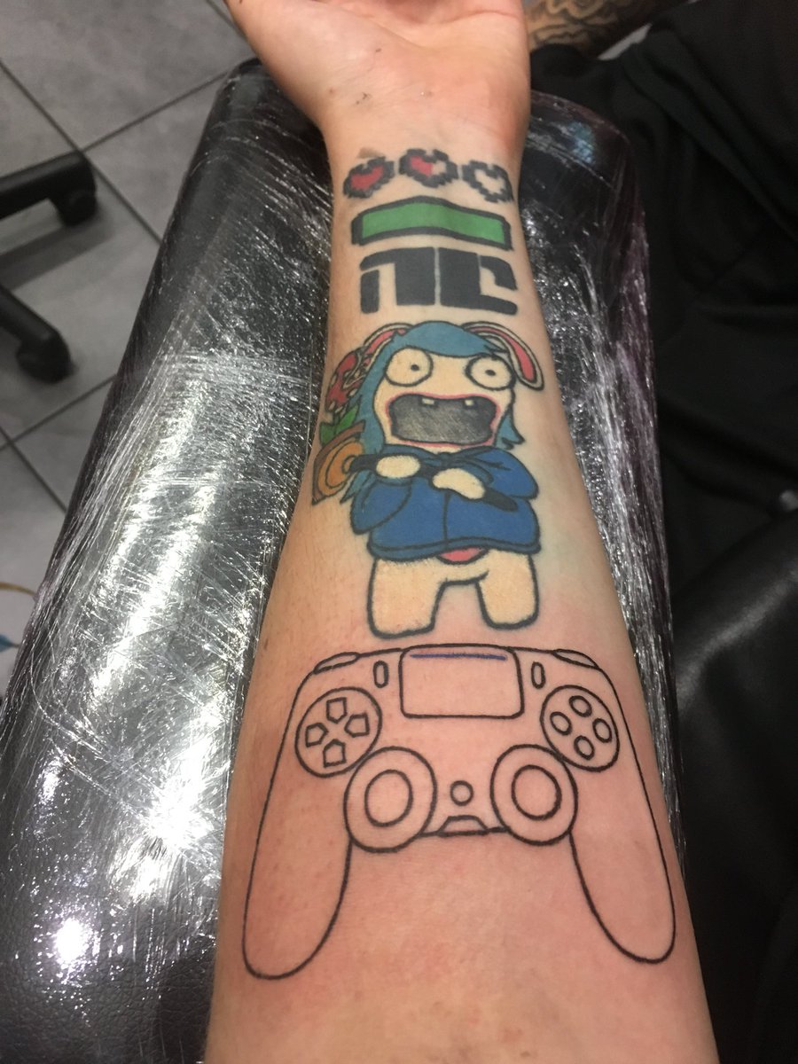 Pin by Steven Evans on Favorite tattoos | Tattoos, Gaming tattoo, Cartoon  tattoos, image size:900x1200