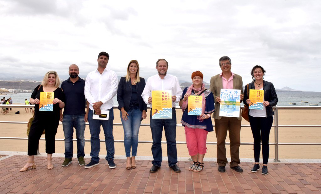 ¡Hemos programado un verano de ocio, deporte, arte urbano y cultura, bajo la marca #VeranoCapital!🏖️☀️ Se trata de una agenda de actividades que integra eventos consolidados como la San Cristobal Open Water y la <a href="/SummerRun18/">Summer Run</a>,