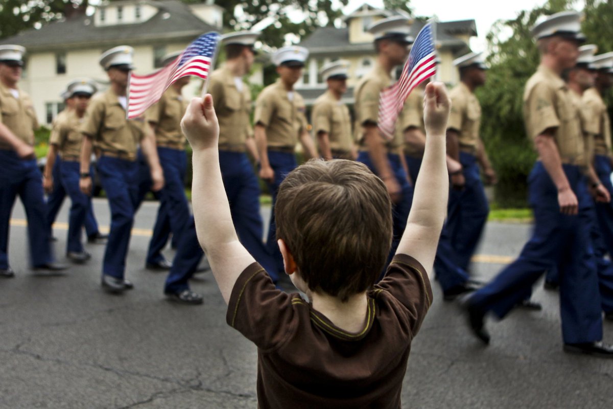 USMC's tweet image. Happy #FlagDay, Marines.

"When we honor our flag we honor what we stand for as a Nation — freedom, equality, justice, and hope."  

— Ronald Reagan