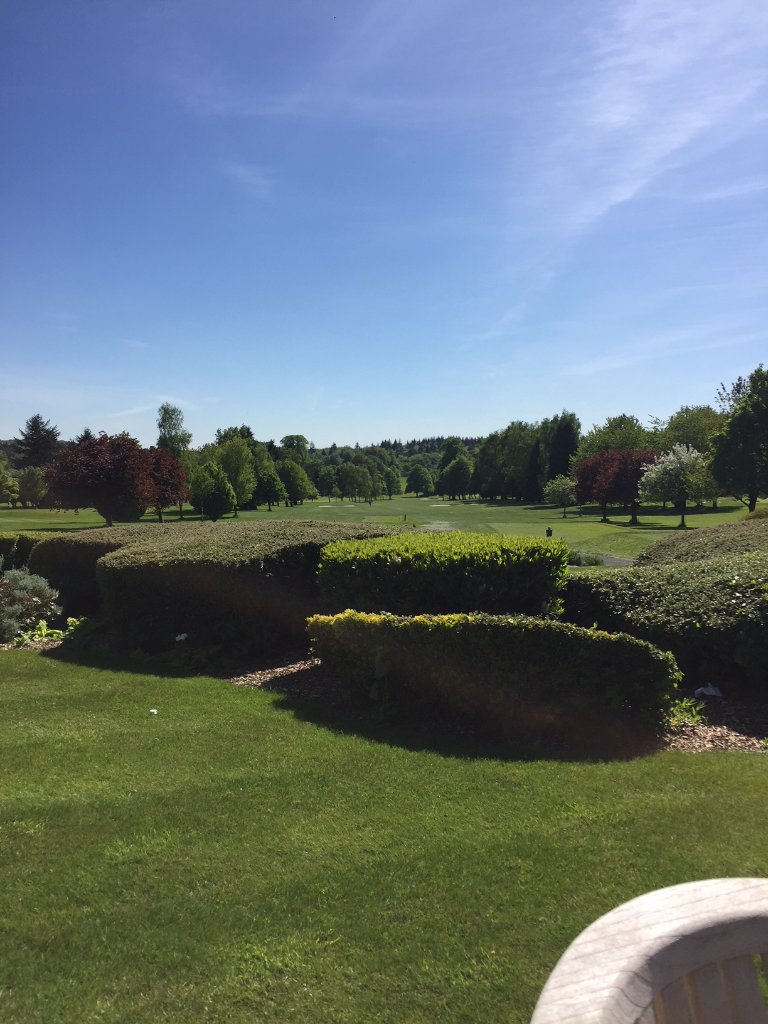 Golf for Father's day? Or a little Friday afternoon treat? We have tee time availability on Friday 15th from 2pm. The course is in great condition. Want to play next week? Call; 01256 465990 for Tee time availability and booking. Enjoy a few holes and a sun baked terrace. #golf