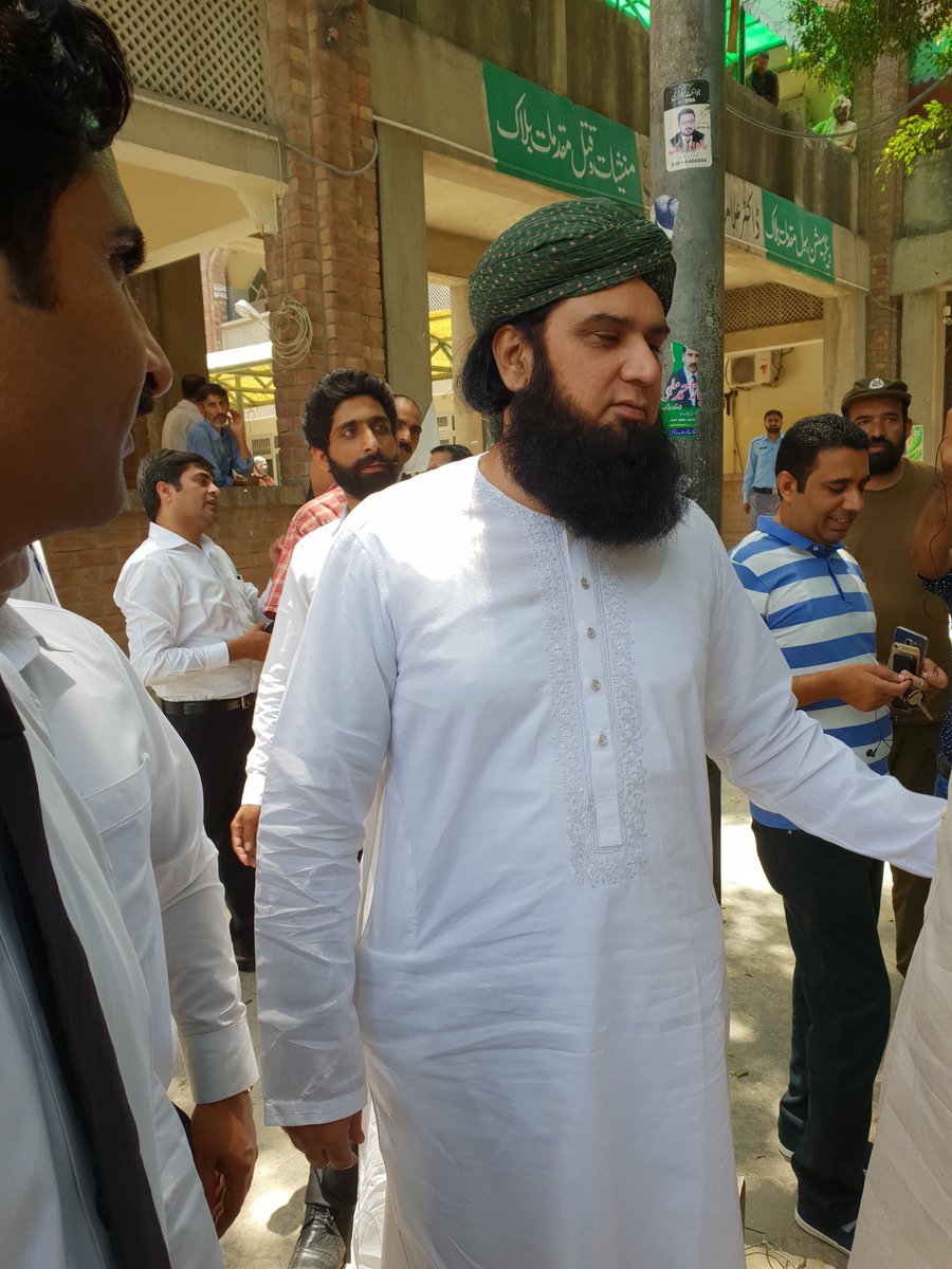 sarfrazMeharPti's tweet photo. #EidulFitr
رمضان المبارک میں عبادات کے بعد چاند رات اور عید کے دن بھی گناہ سے بچیں پورا سال ہی گناہ سے بچیں رمضان المبارک کی کمائی کو چاند رات پر شیطان کی جھولی میں نہ ڈالیں اللہ سب کو ہدایت عطا فرمائے.
@PTIGRWOfficial 
@PTICPOfficial 
@ImranKhanPTI https://t.co/X4jXOW090y