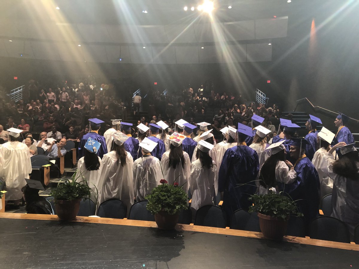 Final graduation of 2018 congrats  <a href="/troycollege/">TroyCollege&CareerHS</a> seniors on a job well done! The best is yet to come. #OneTROY @MDZLeadership <a href="/deblinford59/">Deb Linford</a>