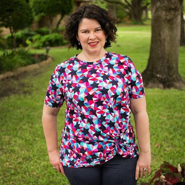 sewingscientist's tweet photo. Happy Flag Day! I’m feeling patriotic in my latest @itchtostitch Nottingham Made with Geo Stars organic. Patton spandex from @naturesfabrics #fabric #sewing#itchtostitch #nottinghamtop #naturesfabrics #organiccotton #ecofriendly #sewingpattern #sewingpro… https://t.co/AJS1AP6MMw https://t.co/NsngQj1zZa