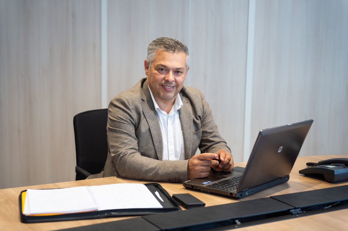 lejournaldeleco's tweet photo. Bruno Clément : nouveau responsable du Centre d’Affaires du Crédit Mutuel Massif Central
https://t.co/t0qpfIEmAE
Bruno Clément est nommé responsable du Centre d’Affaires du Crédit Mutuel Massif Central. A 48 ans, après avoir été directeur d’agence à ... https://t.co/JpeHeMuDTc