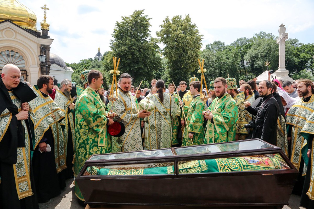 Радуйся, Агапите, душевных и телесных недугов скорый целителю.
lavra.ua/radujsya-agapi…