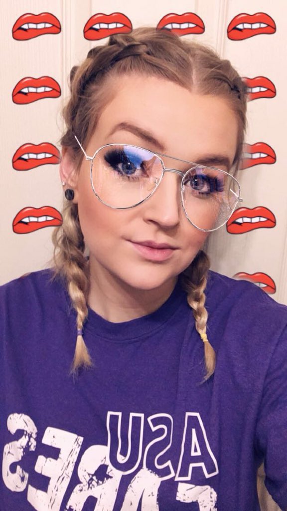 paysunshine4305's tweet photo. You slaves are boring me. 
@Fin_Domination @_EFDP @ShrunkBoy @touchRTP @RT4D1 @rtdumb @rtfindomfinder @underdeskloser @RTP1G https://t.co/RVdMgOljEr