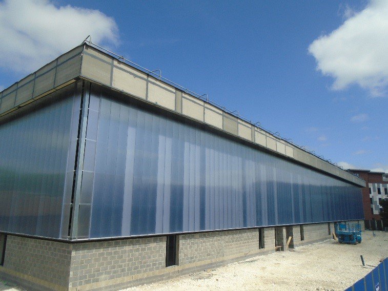 HullUniSport's tweet photo. Just two months to go until this amazing new building is ready! We cannot wait to get inside and deliver our sessions in this fantastic new space! @HullUniFitness @UniOfHull #Sportandfitness #healthandwellbeing #sportathull #newbuild https://t.co/3Rz0bg3imo