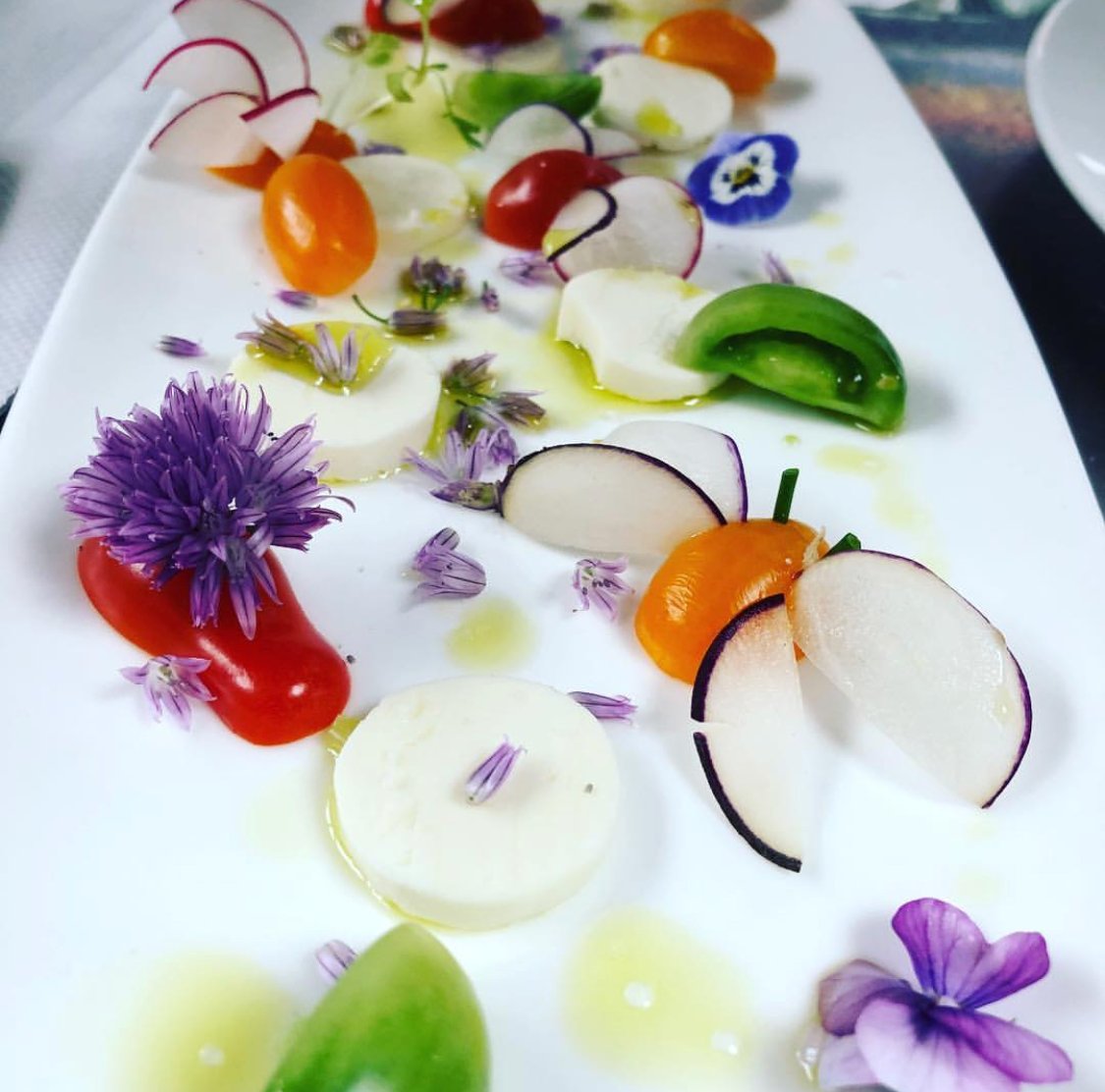 BestofBVT's tweet photo. Kid’s Salad, Bistro de Margot, Burlington, Vermont, #bestofbvt @bistrodemargot https://t.co/UZtjH4fHai