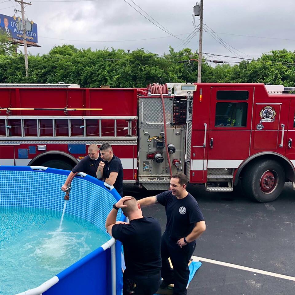 AnnaliesCorbin's tweet photo. Sometimes you do need a little help from your friends!
Clinton Township Fire Department was here to save the day! They helped fill our ROV dove tank for our underwater robotics summer camp. @ PAST Foundation #thisispast #rovcamp #stemideation #ctfd https://t.co/04csfJm9SE